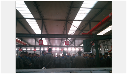 力久電機(jī)裝配車間整改現(xiàn)場會(huì)議